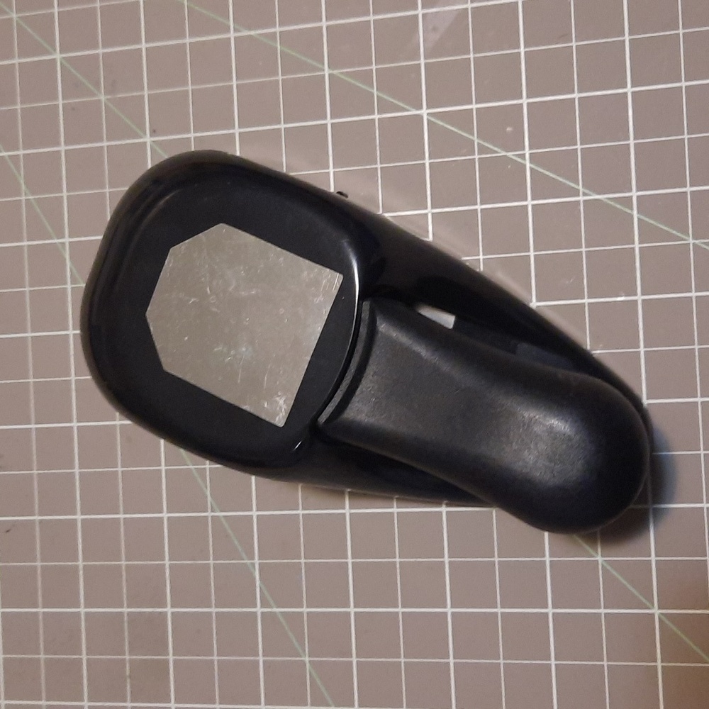 Large tag punch.  Stampin up